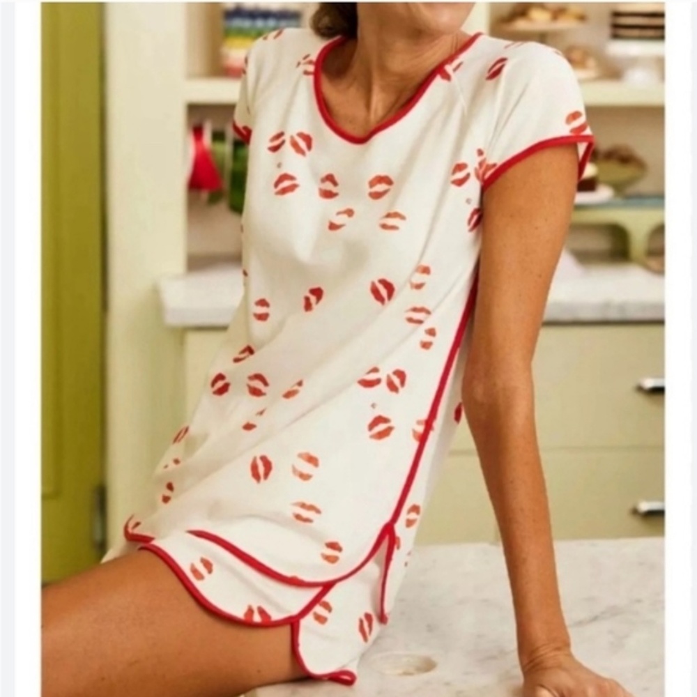Like New - Kate Schelter x LAKE Lip Print Pajamas with Red Trim - Women's XXS
